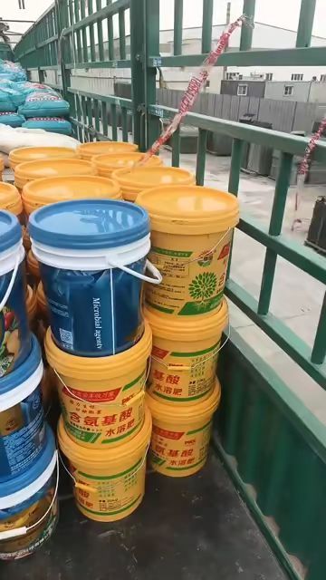 水溶肥搭配有机肥发一车，有需要的老板联系我